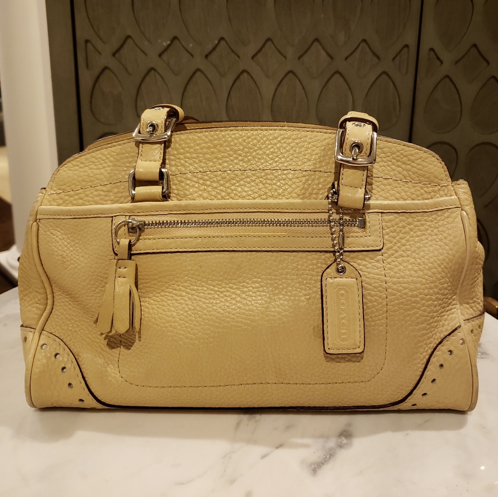 **SOLD** Tan/Beige Coach Pebble Leather Handbag